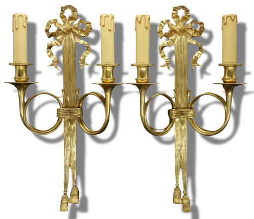 Pair wall sconces torch - sconces, urn