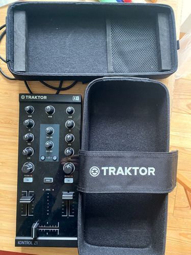 Native instruments traktor - instruments,