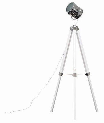 Modern white and chrome studio - chrome,