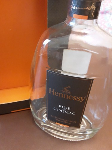 Hennessy cognac 70cl empty - cognac,