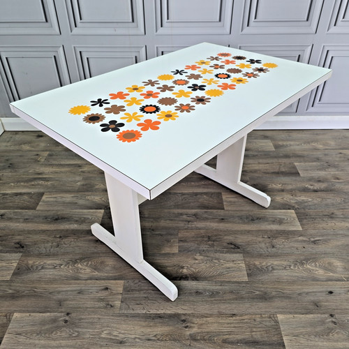Vintage retro dining table - retro,