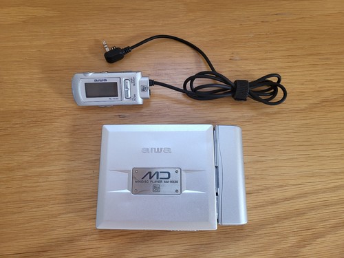 Aiwa hx30 portable minidisc - aiwa,