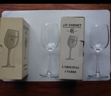 JP Chenet Pair of Wonky glasses, Boxed, Etched JP Cheney & logo. 18cm Tall.