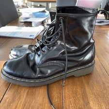Dr Martens Airwair 8 Hole