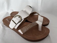 Women’s White Flat Toe Ring