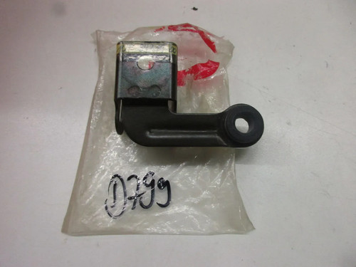 Headlight bracket 1uf 84319 - bracket, 1uf-84319-00
