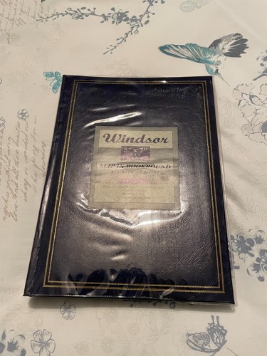Windsor slip bookbound - in,