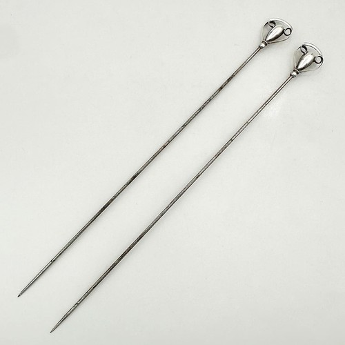 Pair charles horner - pair, pins