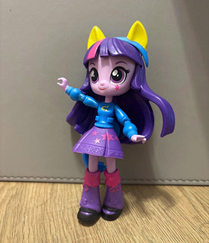 Little pony equestria girls - little,