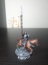 warhammer lotr boromir  mounted with banner metal well painted 