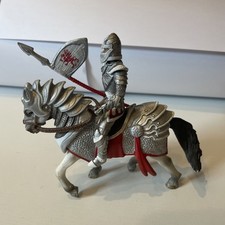 Schleich 73527 Knight On