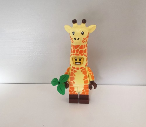 Lego giraffe guy - giraffe,