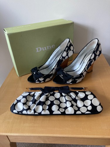 Black white open toe wedge - black,