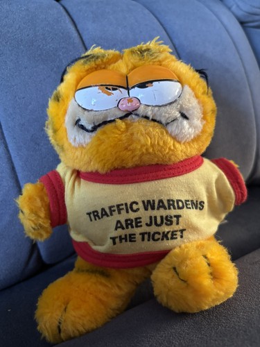 Vintage garfield plush - garfield, inch