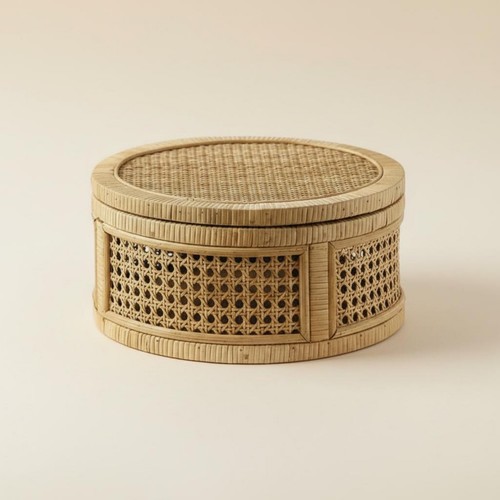 Pieces lidded wicker basket - 2,