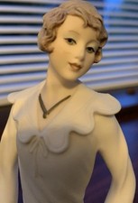 Florence Giuseppe Armani Figurines Iris Lilly Carnation 30 each or £80 for all 3