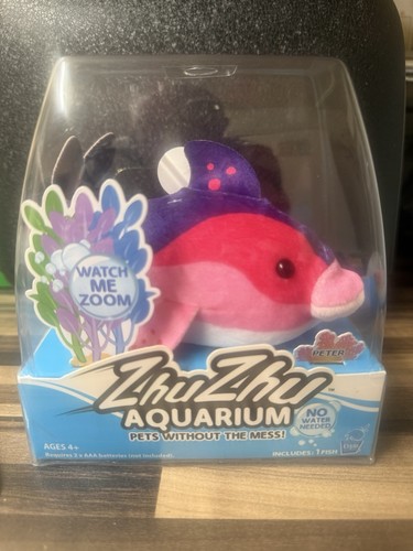 Zhu aquarium pets - pets, lorelei