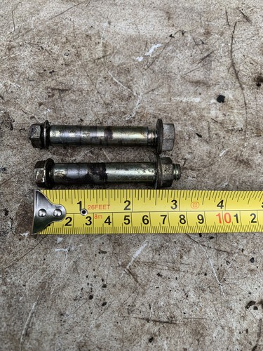 Rear stub axles from 1997 - rear,