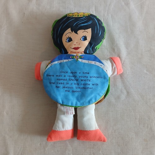 Vintage 1979 snow white - 1979,