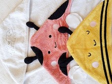 3 x Baby Towels with Hood 2 x Fred & Flo 1x The White Company 70 cm X 70cm