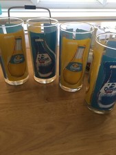 Retro set of 4 glasses