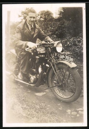 Photograph stuckey - e., y.