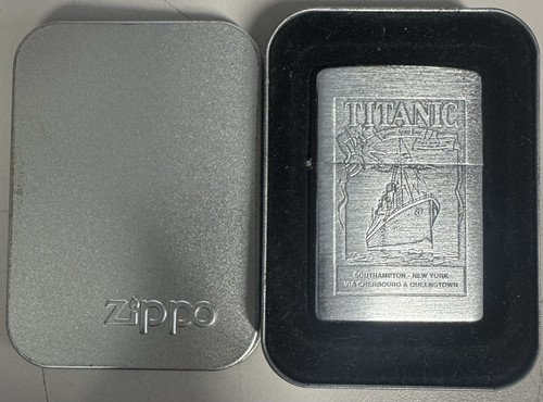 Zippo 2000 titanic white star - white,