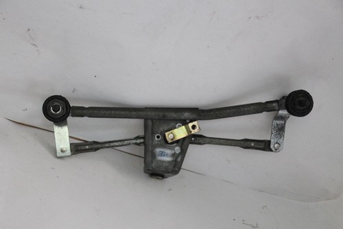 Windshield wiper linkage