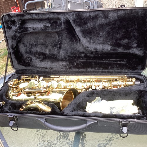 Montreux alto saxophone with - montreux,