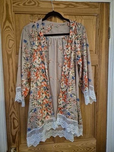 Umgee size floral kimono - size,