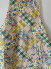 Quality Hand Made - Vintage / Retro Floral  Print.  Adult Apron