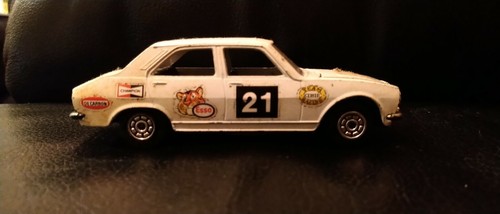 Peugeot 504 toy car jet - toy, de