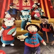 Alan Dart Knitting Pattern Aladdin mice Christmas pantomime/pantomime toys 
