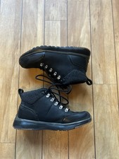 UGG Men’s Black Thinsulate