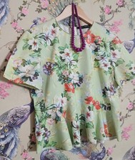 Vintage style sage green coral & purple floral occasion top size 12 Zara