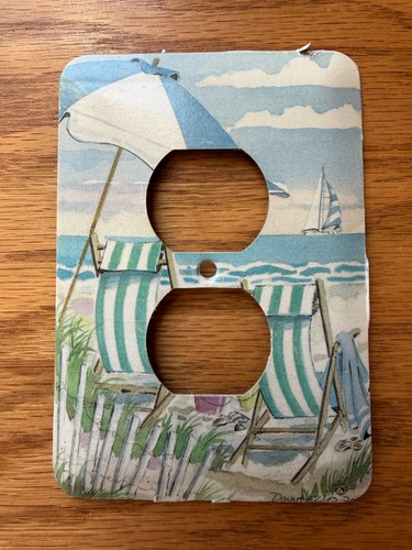 Beech scene metal wall plug - beech,