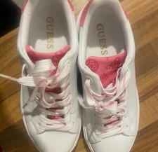guess women shoes size 5