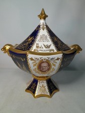 STUNNING Abbeydale THE CHURCHILL VASE & COVER T Goode & Co #213 of 250 Gold Blue