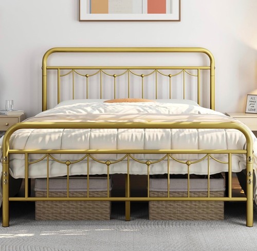 Queen size metal bed - size,