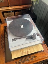 Pro-Ject Debut III Turntable