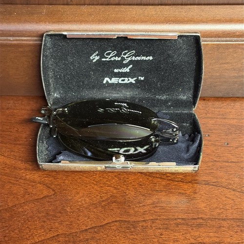 Lori greiner neox folding - lori,