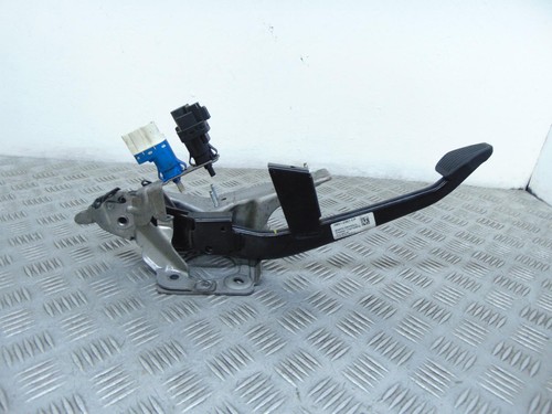 Ford focus max - c, pedal