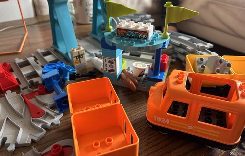 Duplo electric train set - train, huge