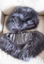 NEW ladies silver grey faux fur cossack style hat and stole set