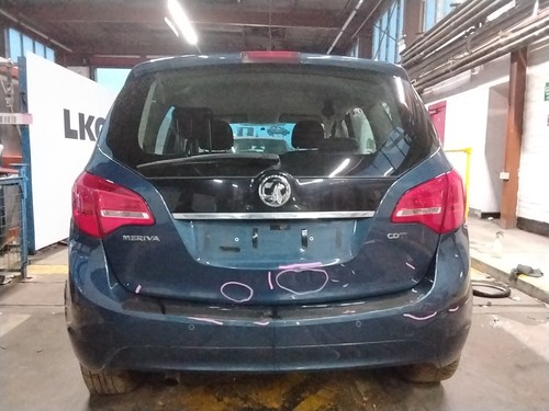 Tailgate boot vauxhall meriva - vauxhall,