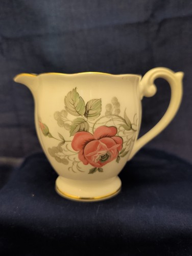 Queen anne bone china - anne,