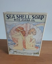 Crabtree & Evelyn London Sea