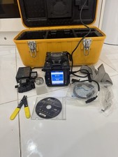 FUJIKURA FSM-18S OPTIC FUSION SPLICER WITH CT-30 CLEAVER