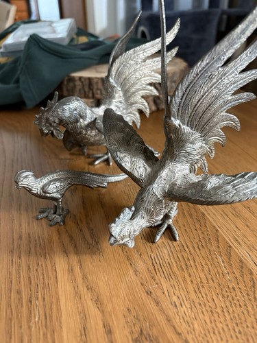 Vintage rooster figurines set - figurines,