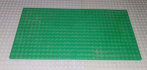 Lego baseplate 16x32 - green, for
